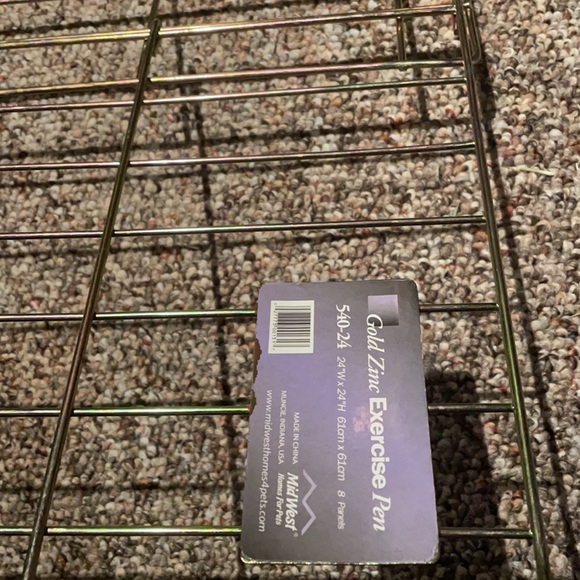 Gold zinc exercise pen. 24” W x 24” H. 8 panels - Picture 2 of 2